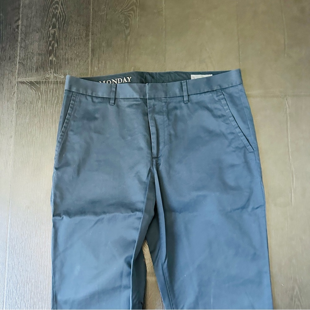 BONOBOS MONDAY NAVY CHINOS 33x32